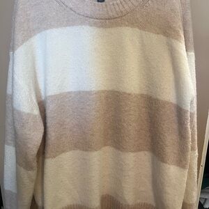 American Eagle Outfitters Beige Knit Sweater